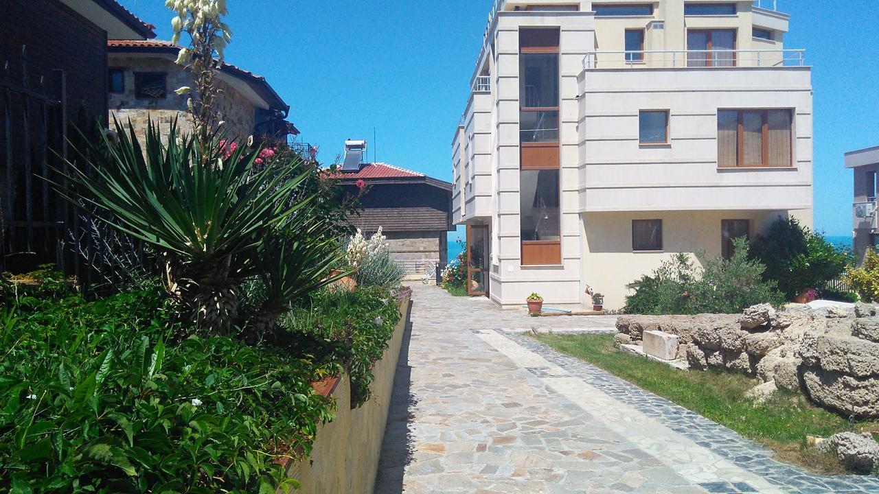 Akshaena Aparthotel Sozopol Exteriör bild